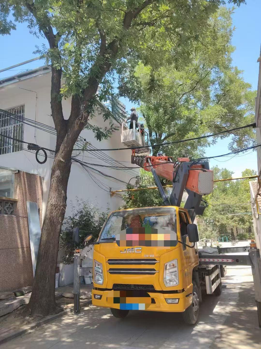 随州市高空作业车能吊装重物吗？最大承载多少公斤？